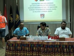 Turis Asing Dideportasi Usai Protes Bising Warga Mengaji di Masjid 