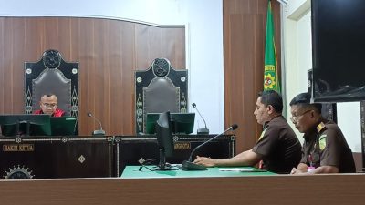 Hakim Tolak Gugatan Praperadilan Mantan Kadis ESDM NTB Tersangka Kasus Tambang Pasir Besi 