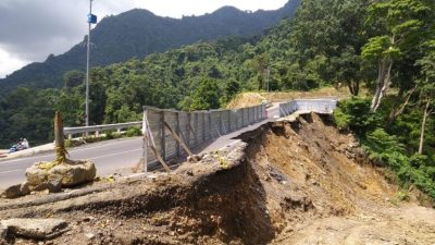 Pemprov NTB Usulkan Anggaran Rp 1,5 Triliun ke Pusat untuk Perbaikan Jalan Rusak 