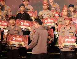 Polri Gelar Awarding Day dalam Perayaan Hari Bhayangkara Ke-77