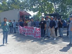 Demo di BWS NT 1, Masa Aksi Tuntut Audit Semua Proyek Besar di NTB