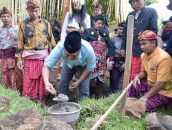 Peletakan Batu Pertama Pembangunan Bale Bubus oleh Gubernur NTB