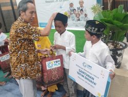 Bertepatan dengan Momen 10 Muharram, YBM PLN Santuni 20 Ribu Anak Yatim Duafa