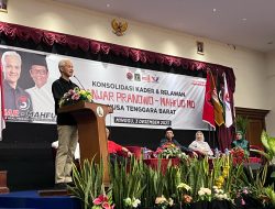 Di Hadapan Tokoh, Alim Ulama, Kader dan Relawan, Ganjar Sebut Rachmat Hidayat Figur dan Tokoh Langka di PDI Perjuangan