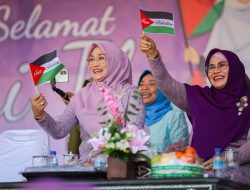 Peringati Hari Ibu ke-95, GOW Kota Mataram Gelar Lomba Defile Peduli Suara Perempuan dan Peduli Palestina