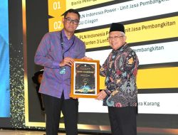 Darmawan Prasodjo Kembali Raih Penghargaan Green Leadership Utama, PLN Borong 20 PROPER Emas KLHK 2023