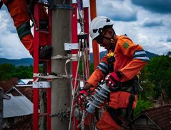 Pekerjaan Dalam Keadaan Bertegangan (PDKB), Upaya PLN Menjaga Pasokan Listrik tanpa Pemadaman