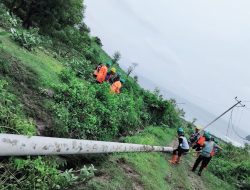 Cuaca Ekstrem Landa Lombok, PLN Lakukan Evakuasi Kilat dan Pulihkan 51 Gardu Listrik