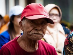 Program ‘Light Up The Dream’ PLN, Buka Pintu Harapan Bagi Warga Kurang Mampu di Nusa Tenggara Barat