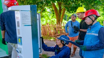Pulau Moyo Berbenah dengan SPLU Pertama, Listrik 24 Jam Membawa Harapan Baru