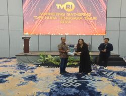 PLN UIP Nusra Terima Penghargaan Bergengsi di Marketing Gathering TVRI NTT 2024
