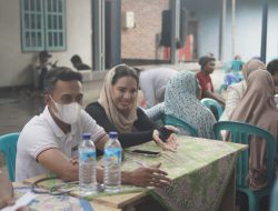 Senangnya Emak-emak Jumpa Rannya di Acara Pengobatan Gratis HBK Peduli