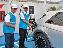 PLN Siapkan Infrastruktur SPKLU Modern di Jawa Barat, Natal dan Tahun Baru Semakin Ramah Kendaraan Listrik