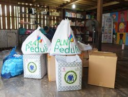 Srikandi PLN NTB Berdayakan Perempuan Desa Sengkol Lewat Daur Ulang Seragam Lama