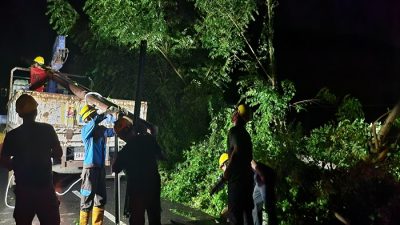Respons Cepat PLN: Listrik Pulih dalam Hitungan Jam Pasca Banjir di Bima