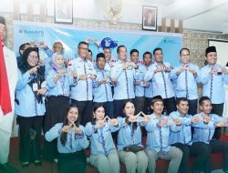 Dorong Inklusi Keuangan, Bank NTB Syariah Berdayakan Pedagang Asongan dengan Literasi Keuangan