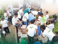 Bank NTB Syariah Turun ke Wera: Ulurkan Bantuan untuk Korban Banjir yang Berjuang Bangkit