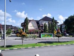 Proyek Rp70 Miliar Poltekkes Mataram Mangkrak: Benarkah Hanya Keterlambatan, atau Ada Permainan Anggaran?
