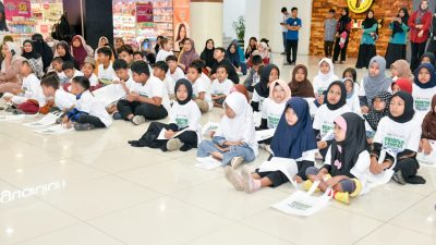 Cahaya Ramadan: Bank NTB Syariah dan LAZ DASI NTB Wujudkan Kebahagiaan Anak Yatim Melalui Program Belanja Lebaran