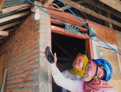 812 Keluarga di NTB Nikmati Listrik Lewat Program Light Up The Dream dari PLN