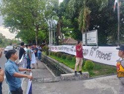 Koalisi Pemuda dan Rakyat NTB Kembali Gelar Aksi di Depan Kantor Perwakilan DPD RI, Minta Dua Senator Segera Dipanggil KPK