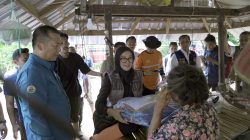 Tak Sekadar Tinjau, Gubernur NTB Janjikan Rumah Sehat dan Beasiswa bagi Korban Banjir Lombok Tengah