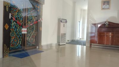 KPK Segel Ruang Kerja Bupati dan Kepala Dinas PUPRPKP Lombok Barat, Publik Tunggu Penjelasan Resmi