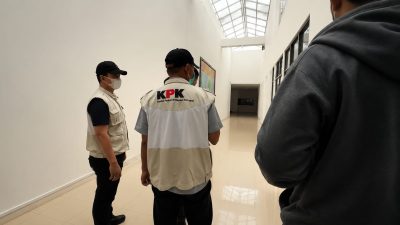 Breaking News: KPK Geledah Sejumlah Ruangan di Kantor Bupati Lombok Barat