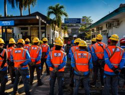 Tak Sekadar Apel Keselamatan, PLN UIW NTB Bangun Mentalitas Zero Accident Lewat Safety Briefing Serentak